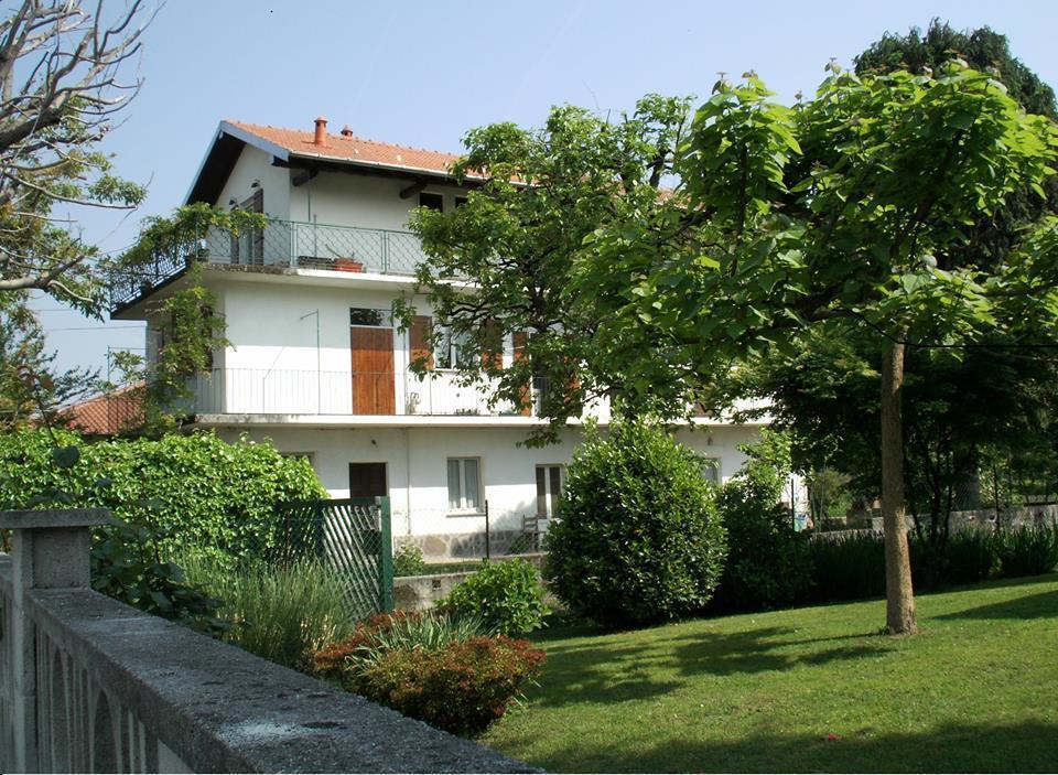 B&B Balestruccio Pombia Exterior photo